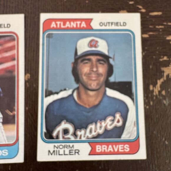 1974 Topps Baseball 12 Card Lot Cesar Tovar Duffy Dyer Toby Harrah Gene Mauch - Picture 5 of 12